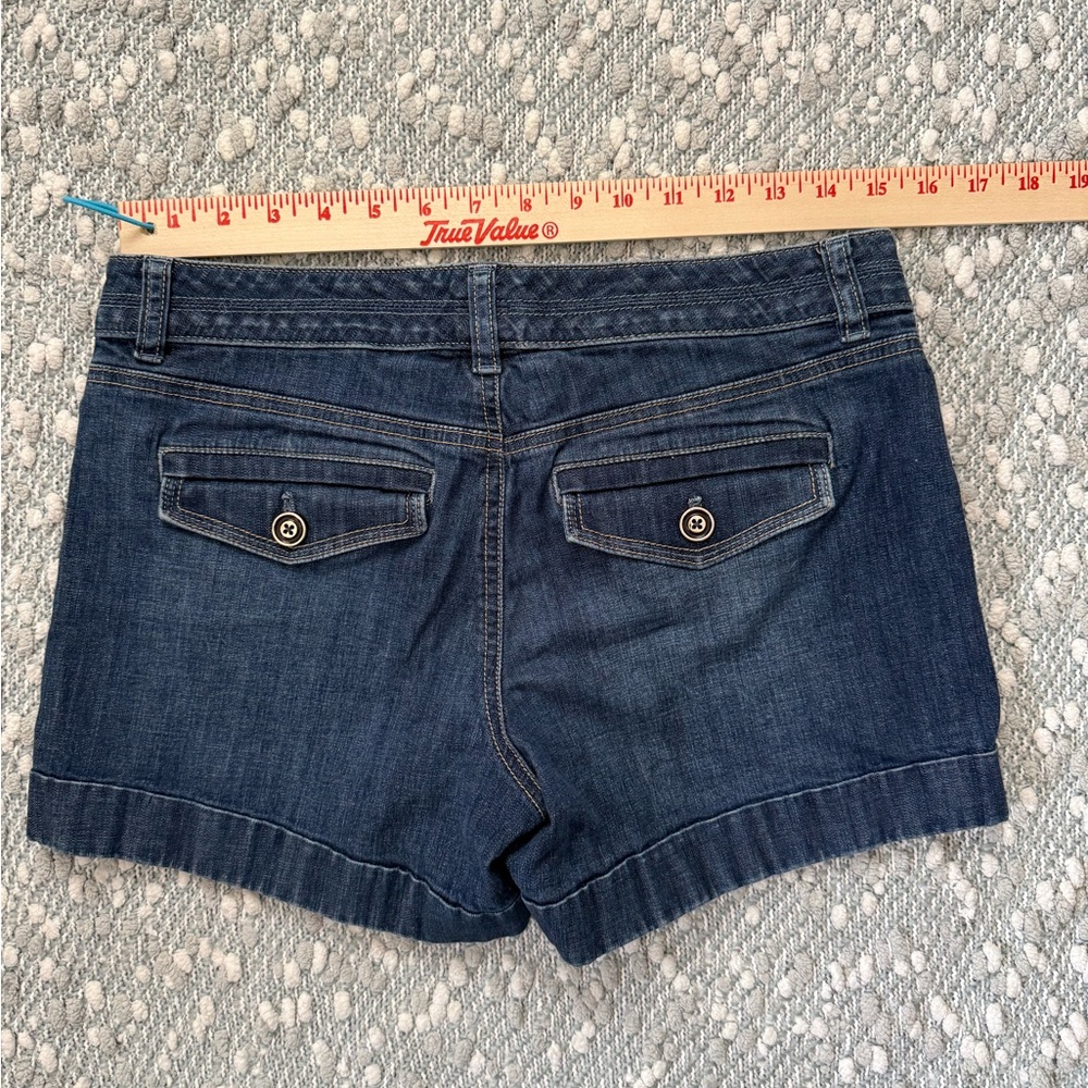 WHBM Denim Shorts Cuffed Blue Jean Shorts Size 4 Mid Rise Casual - Picture 4 of 5